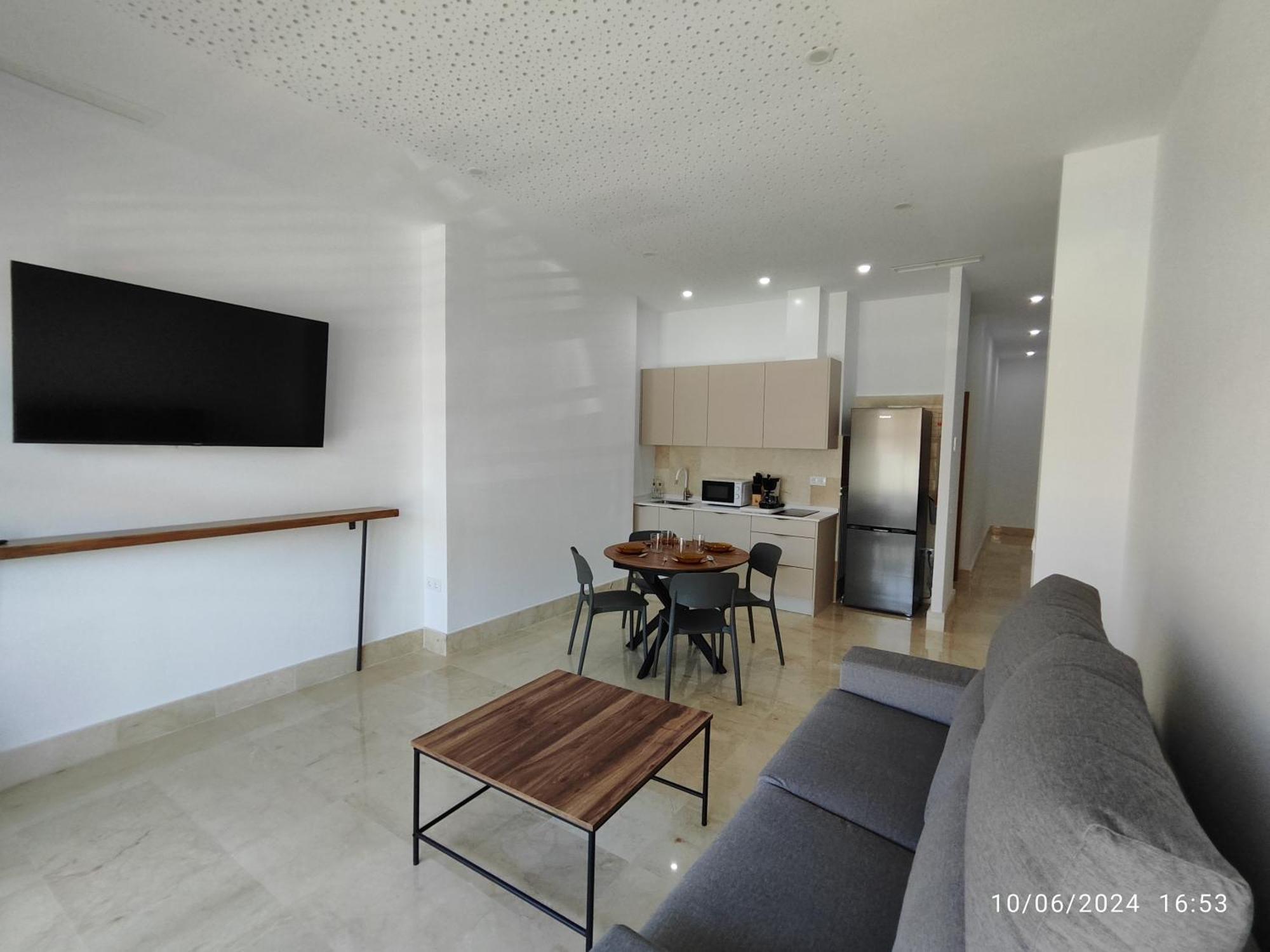 Luxury Playa Victoria Apartament *