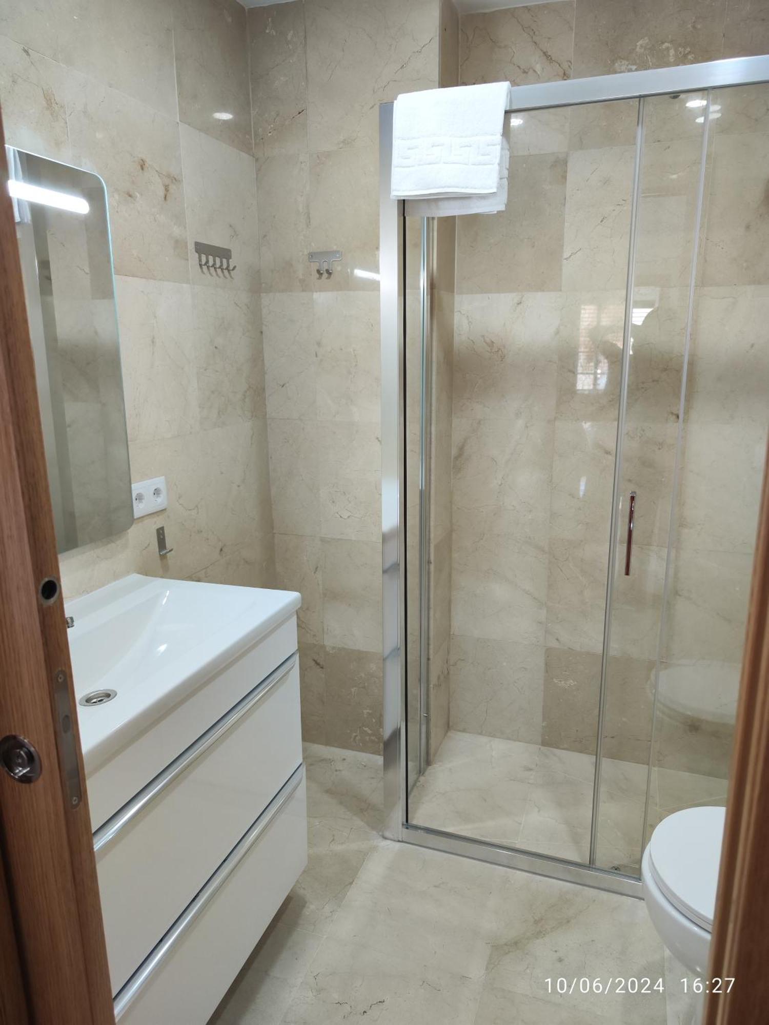 Luxury Playa Victoria Apartament Cadis